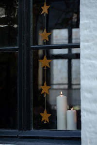 Living: Falling Star Garland