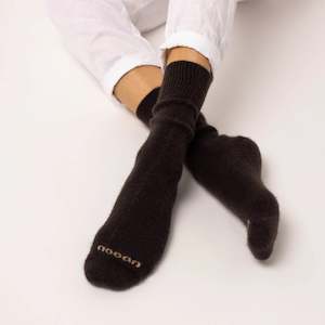Piha Possum Merino Socks || Seal Brown