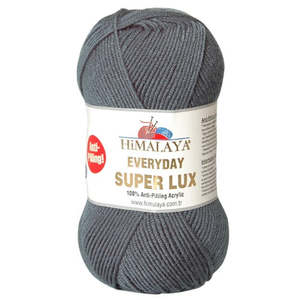 Himalaya Anti-Pilling Everyday Super Lux 8 Ply Acrylic.