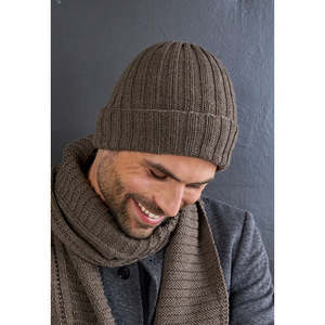 All Patterns: Lana Grossa Pattern - Mens Hat LYBK.0162