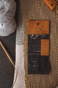 Carla Needle Case
