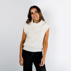 12 Ply: Alpaca Yarns Sleeveless Vest in Cloud Merino
