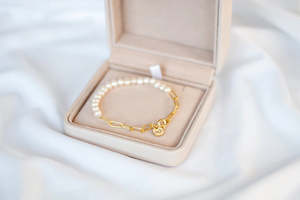 Willow Luxe: Sienna Pearl Bracelet + Necklace