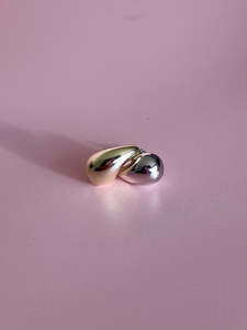 Willow Luxe: Claire Drop Studs