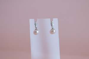 Sadie Pearl Drop Studs