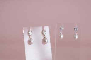 Willow Luxe: Elle Pearl Drops