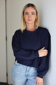 Willow Clothing: The Oversized Crew