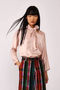 Dixie: DIXIE: Cipria Blouse