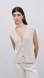 Yerse: YERSE: Button Front Vest