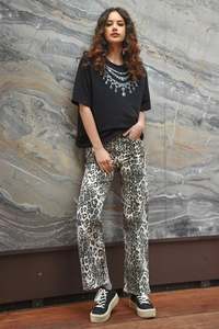 CURATE: Urban Jungle Jean.