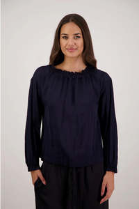 BRIARWOOD: Rowan Top.