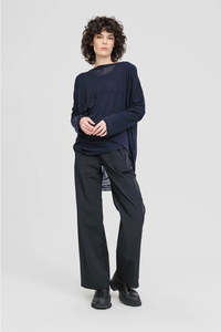TAYLOR: Sleeved Knit Ellipse Top. Midnight