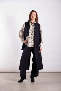 Deeanne Hobbs: DEEANNE HOBBS: Frankie Vest.