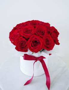 Flowers By Occasion: The Love Box