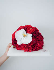 Flowers By Occasion: Hearts in Bloom