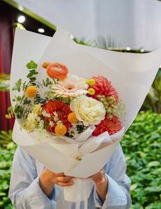 Flowers By Occasion: Citrus Delight