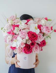 Flowers By Occasion: Fleur Amour