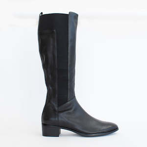 Long Boots: Touss Black