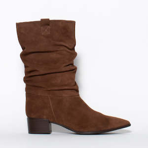 Brenda Zaro: Alina Chestnut Suede