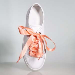 Minx: Satin Laces Apricot