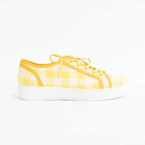 Minx: Lizzie Lemon Check