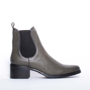 Pinto Di Blu: Mariana Olive