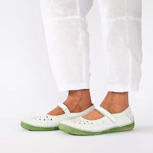 Clearance: Fergey 77 Off White