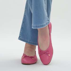 On Sale: Poncho Fuchsia