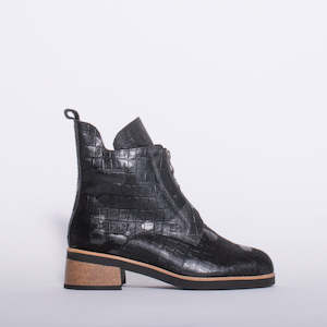 Clearance: Sting Black Mottle