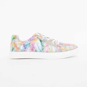 Sneakers: Cara Print Sage