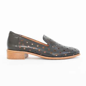 Shoes Flat: Aquarius Black