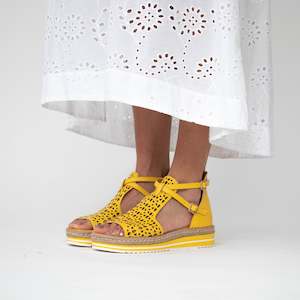Sandals Mid: Accra Yellow