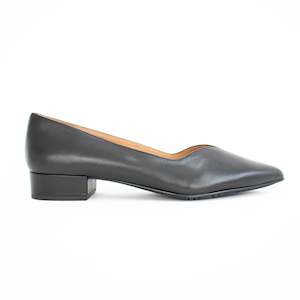 Hush Puppies: Ava Black Shoes