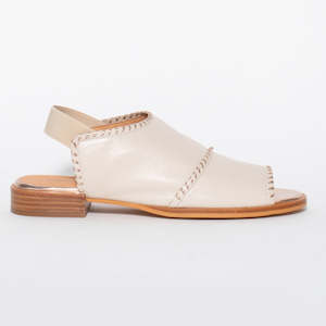 Sensitive Feet: Serenade Swan Gold