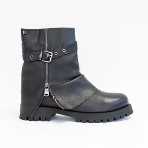 Audry 49 Black
