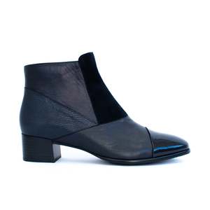 Award Navy Mix