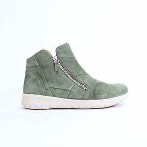 Sisley Khaki Suede