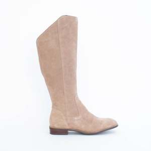 Belky Sand Suede
