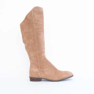 Belky Biscotti Suede