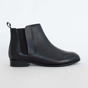 Austen II Black