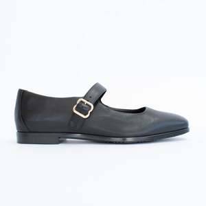 Zinnia Black