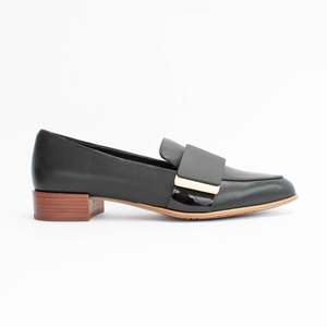 Hush Puppies: Maple Black