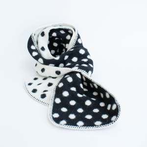 Minx: Dots Scarf Black and White