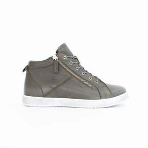 Tender Khaki