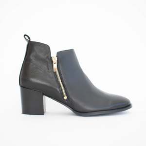 Helsinki Black