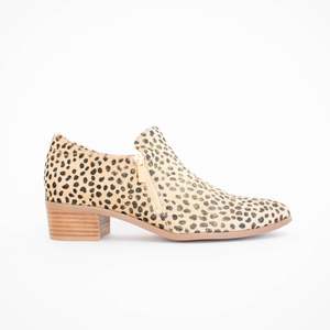 Shoes Mid: Geneva Leopard