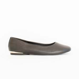 New: Blythe Black Leather