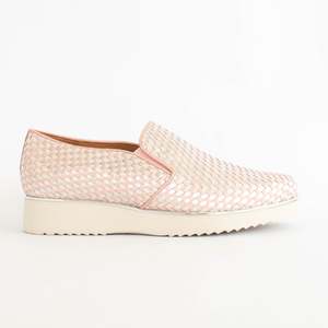 Shoes Flat: Attic Pink Silver