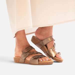 Sandals Flat: Foil Bronze