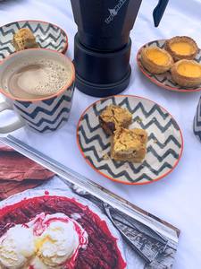 Products: Espresso lovers gift set - Chevron - Wilson & Co